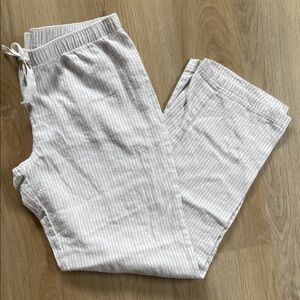 GAP Women's Light Gray Striped Lounge Pants Large 98 Cotton / 2 metallic stitch
